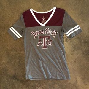 Women’s Texas A&M Aggie shirt medium